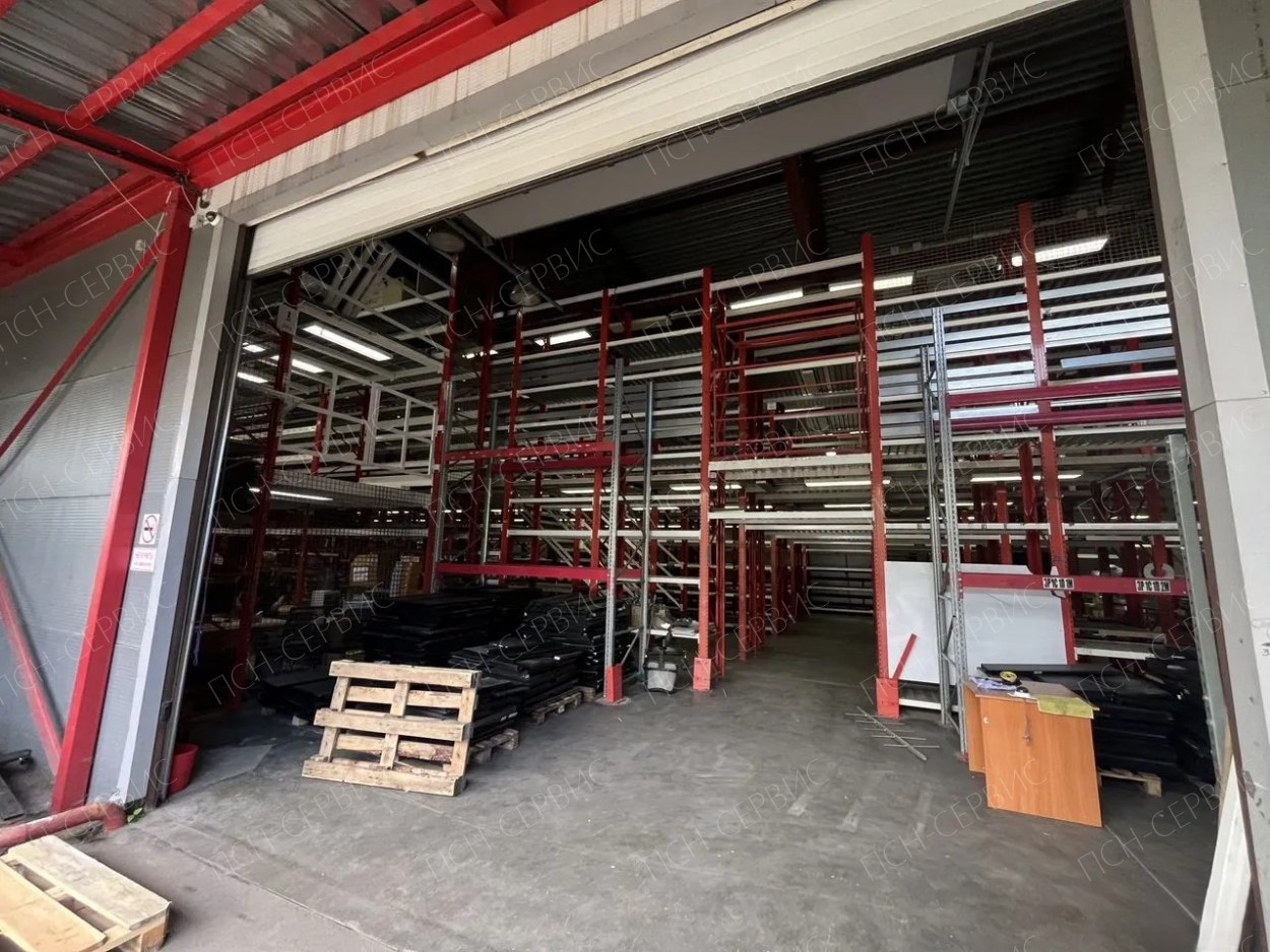 Аренда склада 1 300 м²